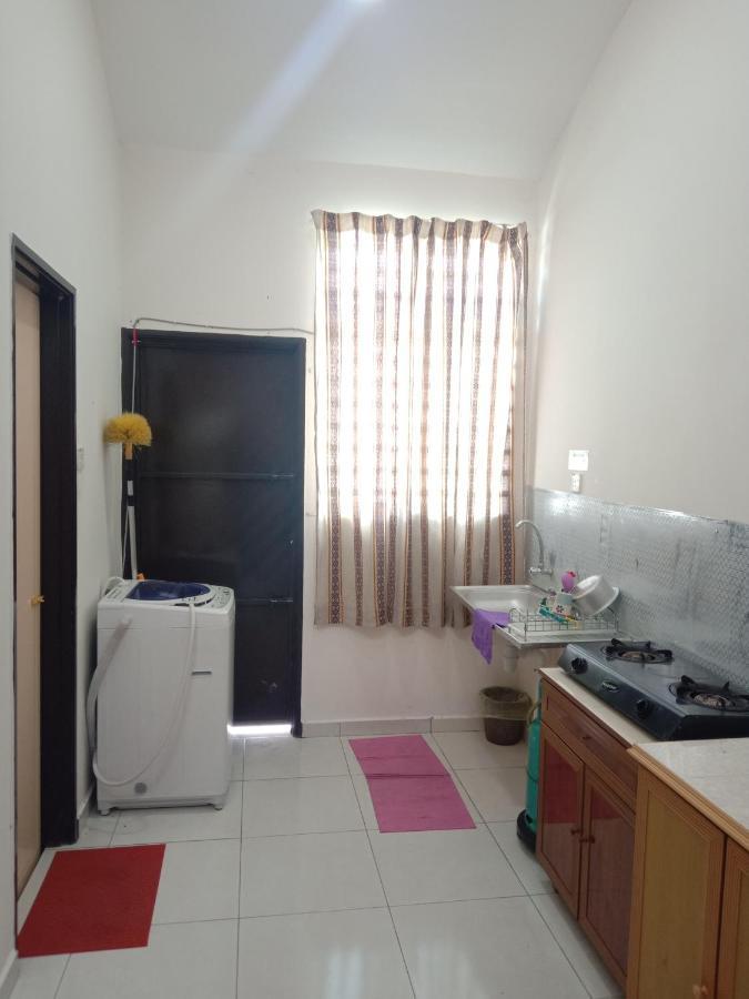 Hazz Homestay Άλορ Σταρ Εξωτερικό φωτογραφία