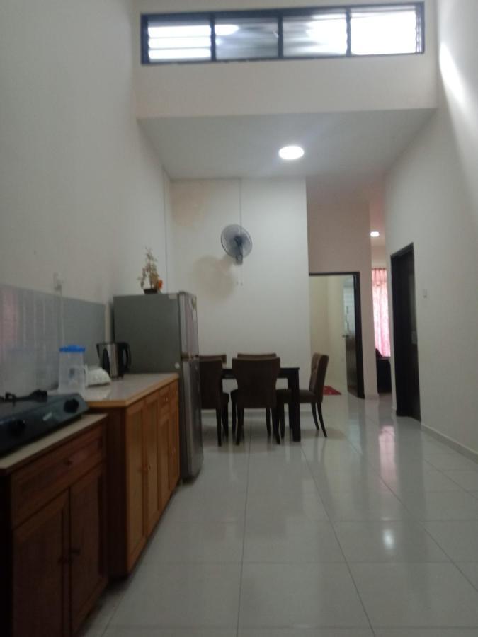 Hazz Homestay Άλορ Σταρ Εξωτερικό φωτογραφία