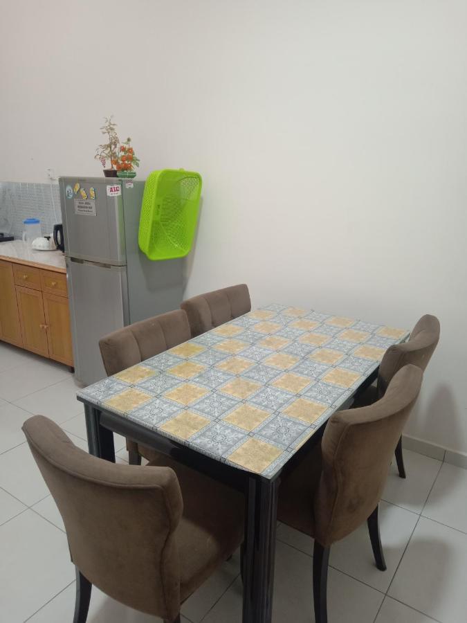 Hazz Homestay Άλορ Σταρ Εξωτερικό φωτογραφία